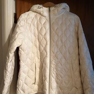 Never worn Michael Kors Cream, puffer jacket with feux fir lining. Size Lg.